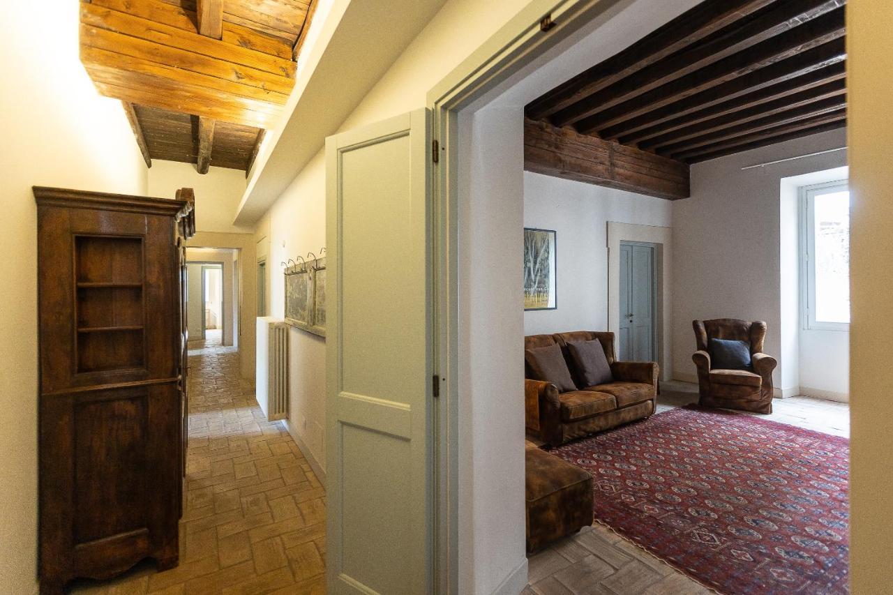 Rome Historical Apartment - Arco Dei Banchi Roma Exterior foto