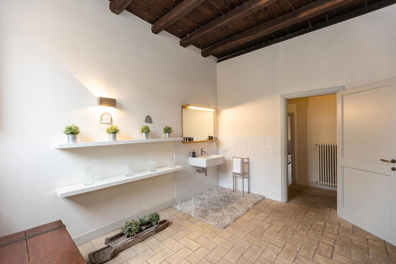 Rome Historical Apartment - Arco Dei Banchi Roma Exterior foto