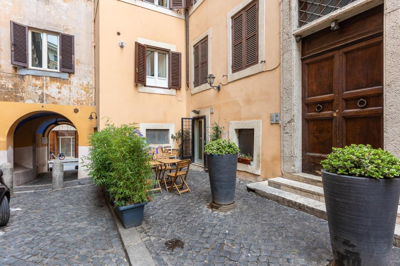Rome Historical Apartment - Arco Dei Banchi Roma Exterior foto